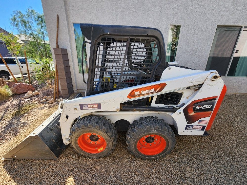 Bobcat 5ft Bucket