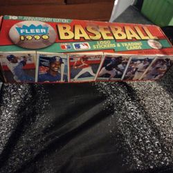 1990 FLEER BASEBALL CARDS COMPLETE SET