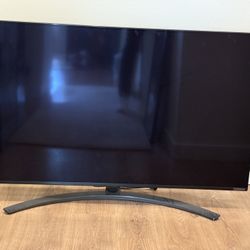 LG 49 Inch 4K Smart TV