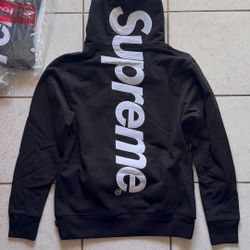 Black Supreme Hoodies