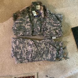 Military Clothing