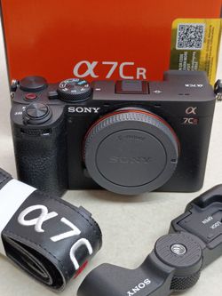 Sony A7CR 61Mp digital camera body