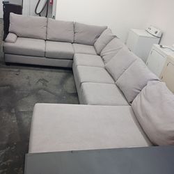 White gray sectional couch grey
