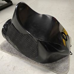 2011-2025 Suzuki GSXR custom Stunt Fuel Tank W/ Fuel Pump