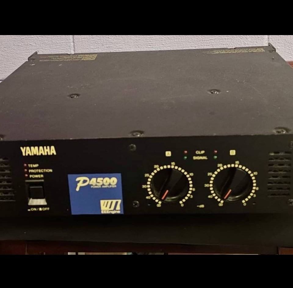 Yamaha P4500 Power Amplifier