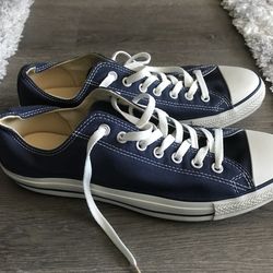Converse Chuck Taylor Blue Size 11.5