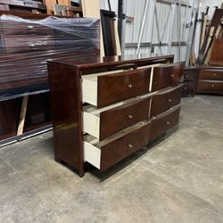 Dresser $180