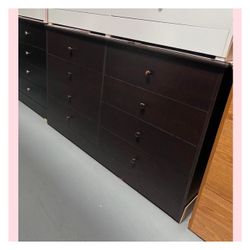 Dresser/ Eight drawers dresser