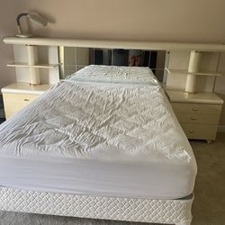 Four  Piece Full-Size Bedroom Sets