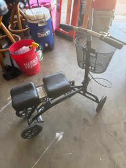 Knee Walker