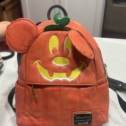 Disney Loungefly Mickey Back pack Pumpkin Halloween