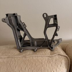 2015-23 Mercedes W205 C300 Front Right Side Head Light Support Bracket 