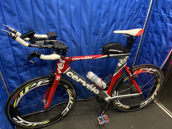 CervÃ©lo p2 Road bike full carbon 56cm Large/ 3t carbon fork ( wheels not included) / Cervelo 