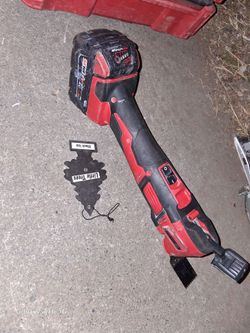 🔥 Milwaukee
M18 Oscillating Multi-Tool 🔥