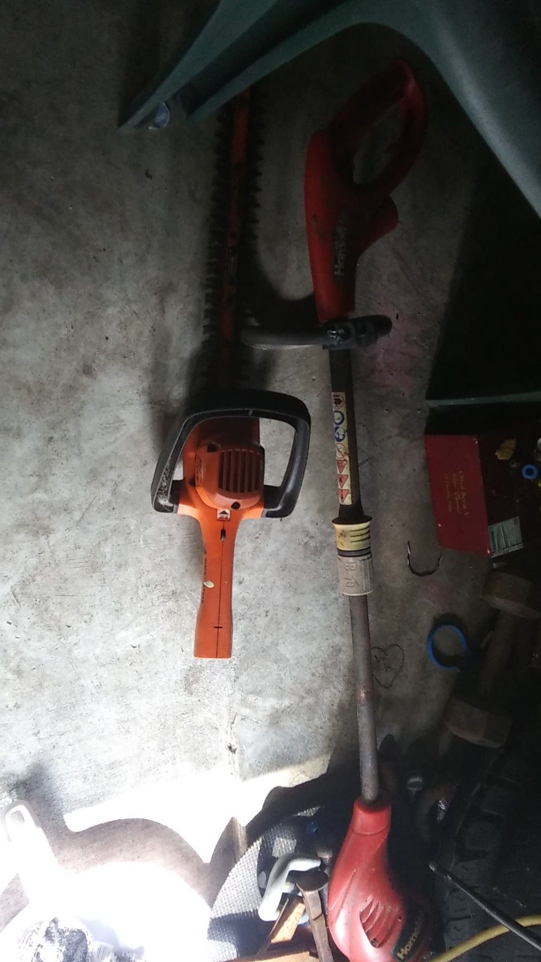 Black & Decker Define Bush chainsaw and weed eater Electric 30 cash