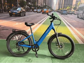 TENWAYS Wayfarer E-Bike • 85 Mile Range • 28 MPH • 720Wh Battery • Excellent Display