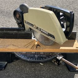 DeWalt Miter Saw