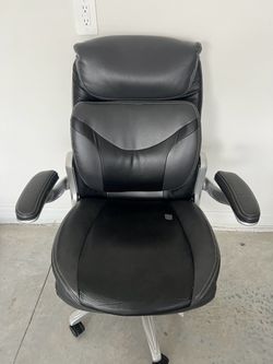 Black Leather Executive Office Chair