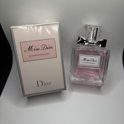 Miss Dior Perfume