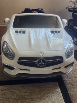 Mercedes-Benz AMG Kids Ride-On Electric Car