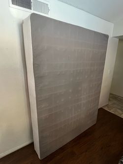 Queen Box Spring Foundation