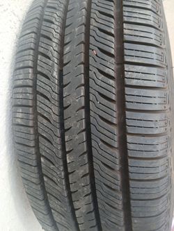 Tired size  205/55/R16.  Yokohama brand