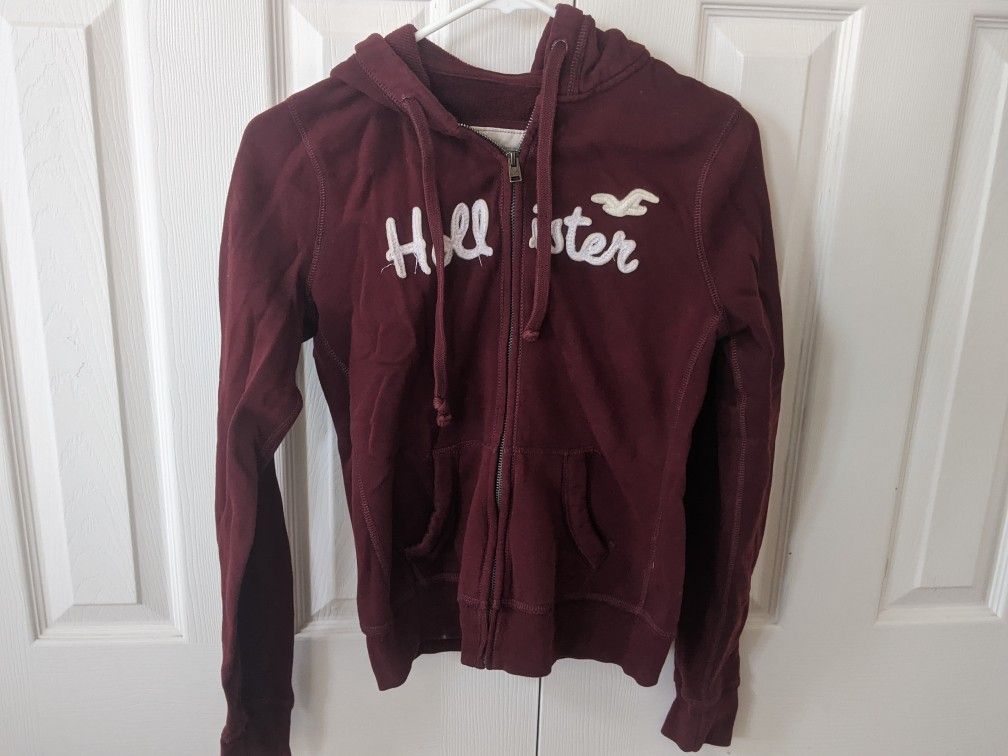 Hollister ⛱️ Medium Ladies Maroon Hooded Full Zip Sweatshirt