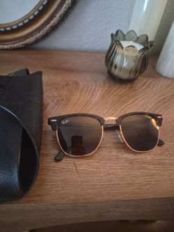 Ray ban clubmaster sunglasses