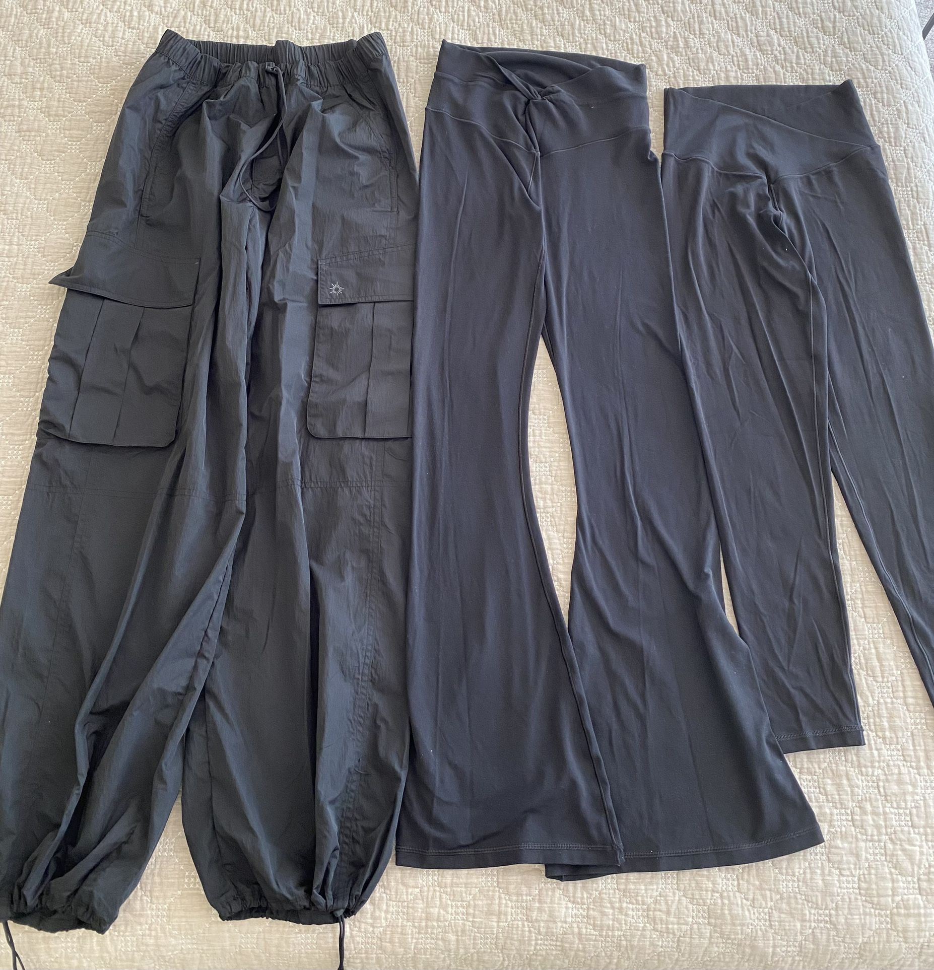 Three Paid Of Women’s Offline By Aerie Pants