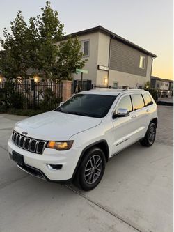 2017 Jeep Grand Cherokee