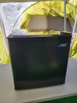 Artic King Mini Fridge