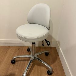 Facialist chair