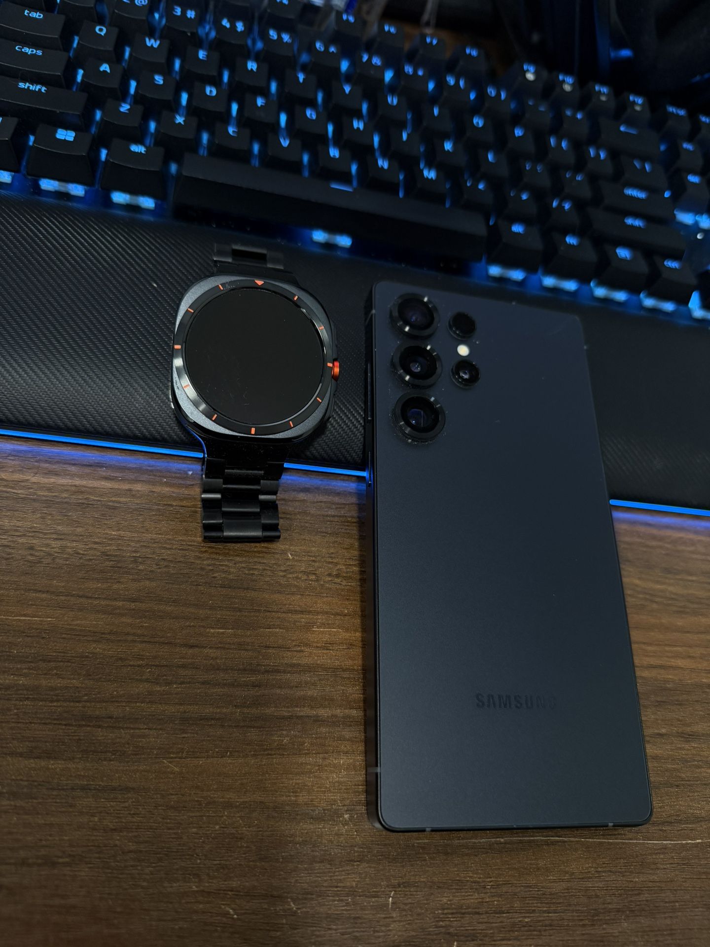 S25 Ultra & Galaxy Watch Ultra