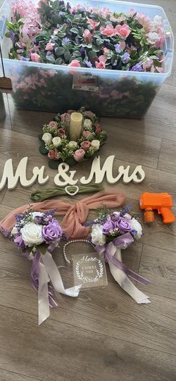 Wedding supplies