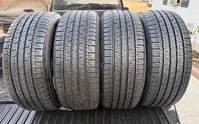 275/55/20 Pathfinder Selling a set of 4 tires in excellent condition 🫡