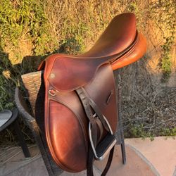 English Pessoa Saddle 