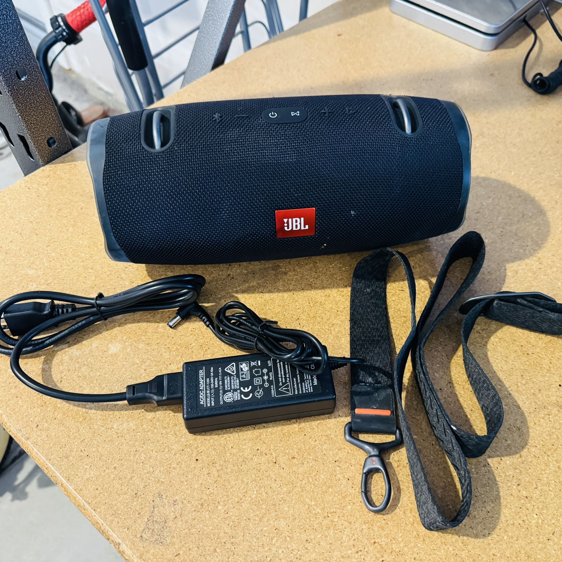 JBL Xtreme 2