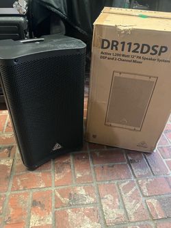 Behringer DR112 DSP powered speaker (DOES NOT TURN ON)