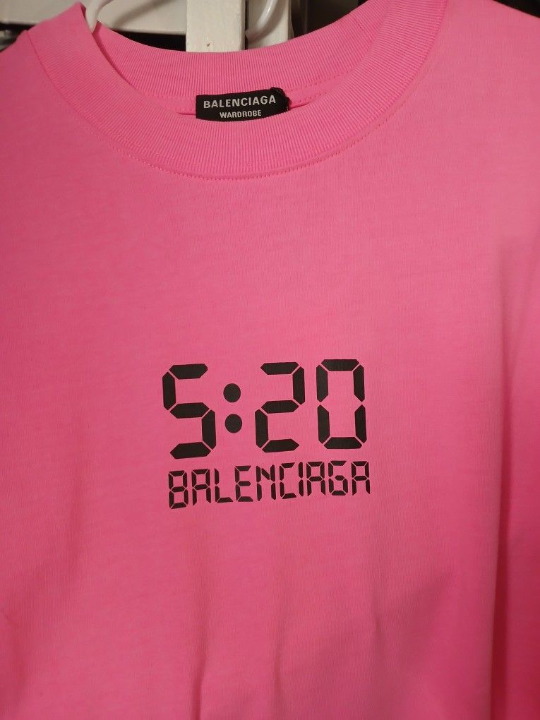 Balenciaga T-shirt Size L