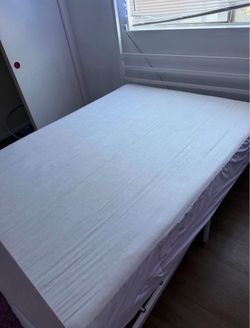 Full size mattress