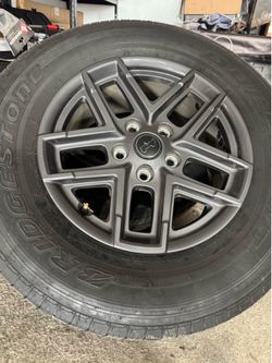 Jeep gladiator wrangler OEM wheels and tires