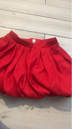 Red mini bubble skirt