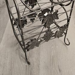 Wine Rack 4 Bottle Capacity. Tabletop  Pewter With Grapes Leaves Accents