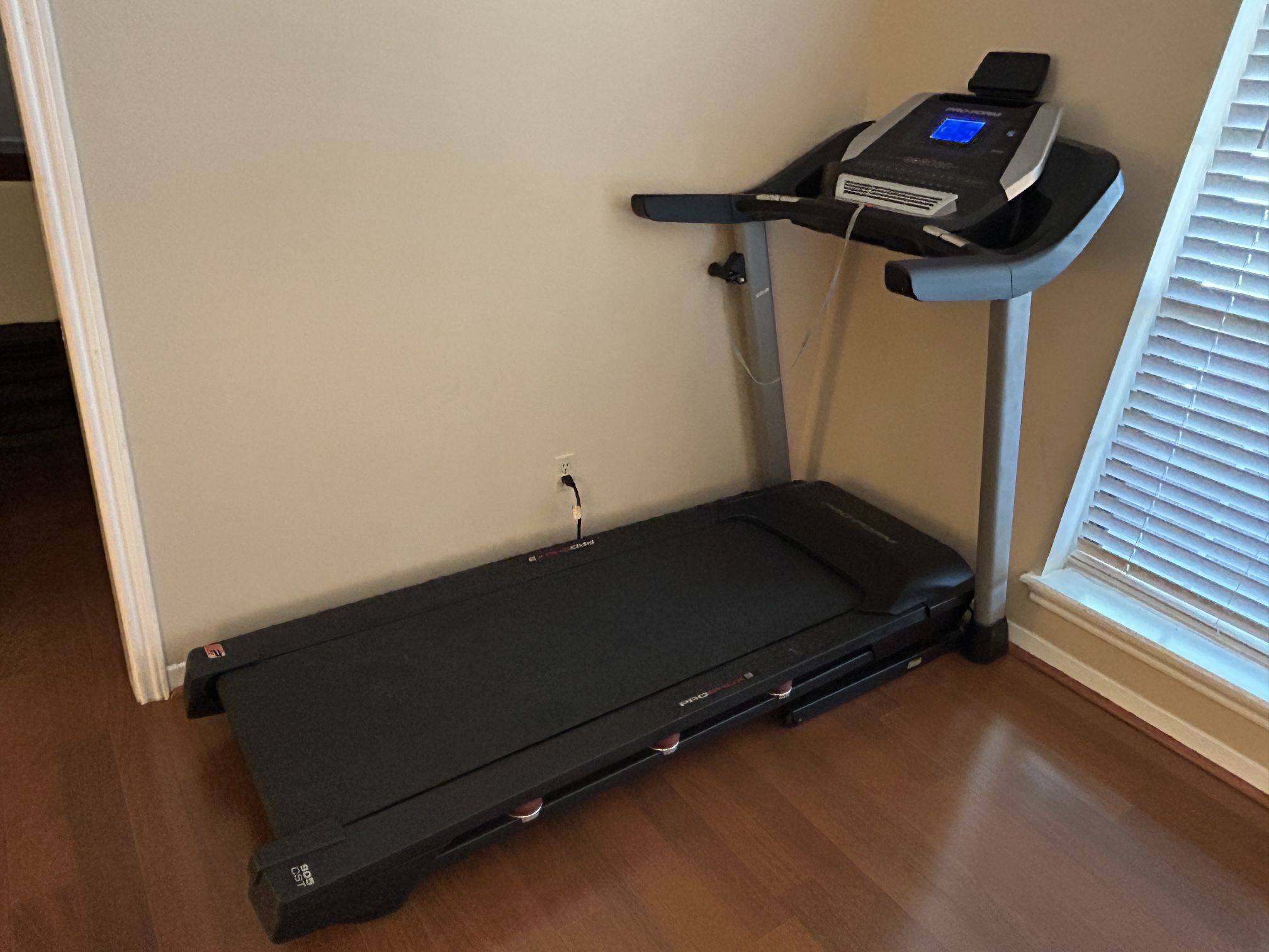 Pro Form Treadmill 905 CST