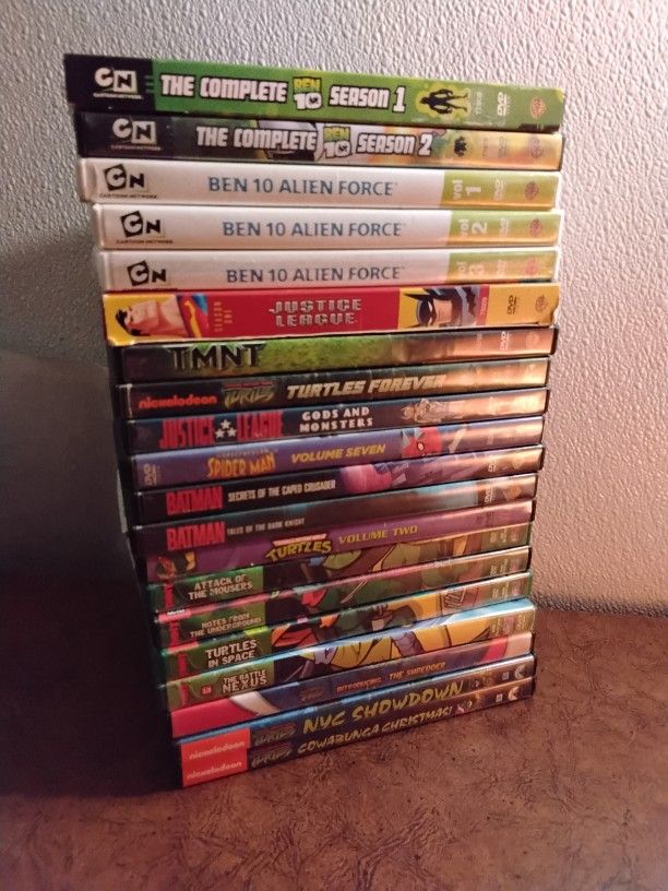 TMNT , BATMAN , SPIDERMAN DVDS