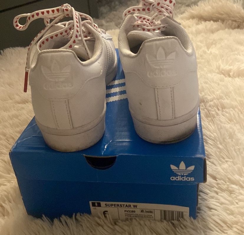 adidas Superstar Valentine s Day 2020 W Size 6 Runs bigs