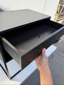 Night stand
