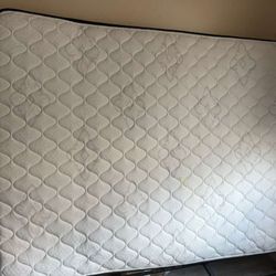 Queen size Mattress 