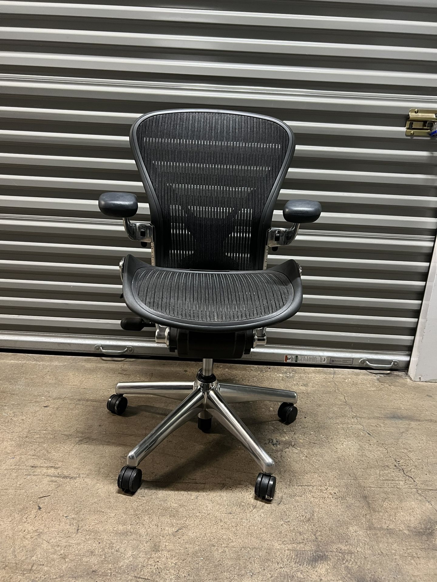 Arron Herman Miller Chair Size B