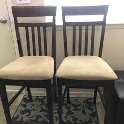 2 Chairs